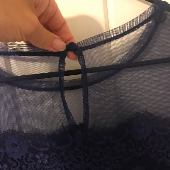 EUC Navy lace dress Max & Cleo sz 4 - Picture 6 of 8